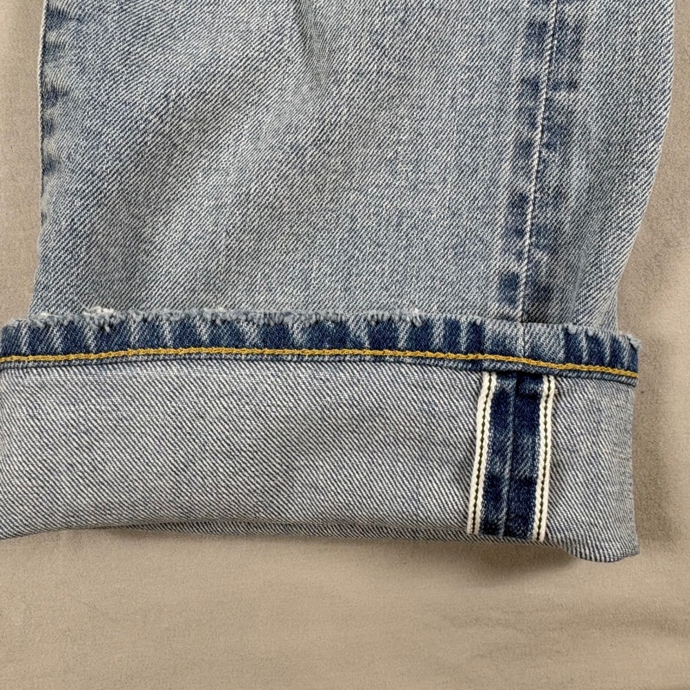 AE77 Premium Distressed Straight Leg Jeans Mens 30x32 Light Wash Button Fly - Picture 3 of 15